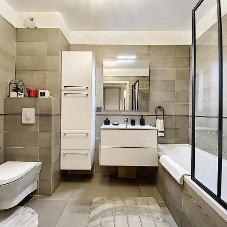 Appartement Bel Avec Piscine Dans La Résidence Cannes